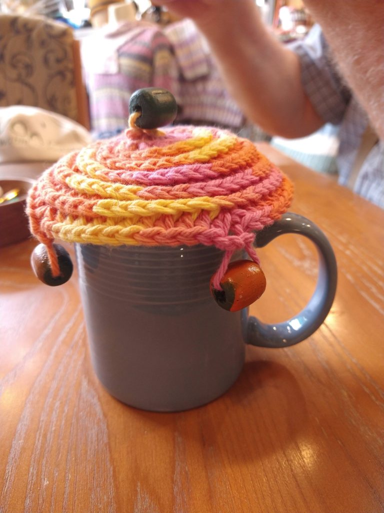 Crocheted mug cover